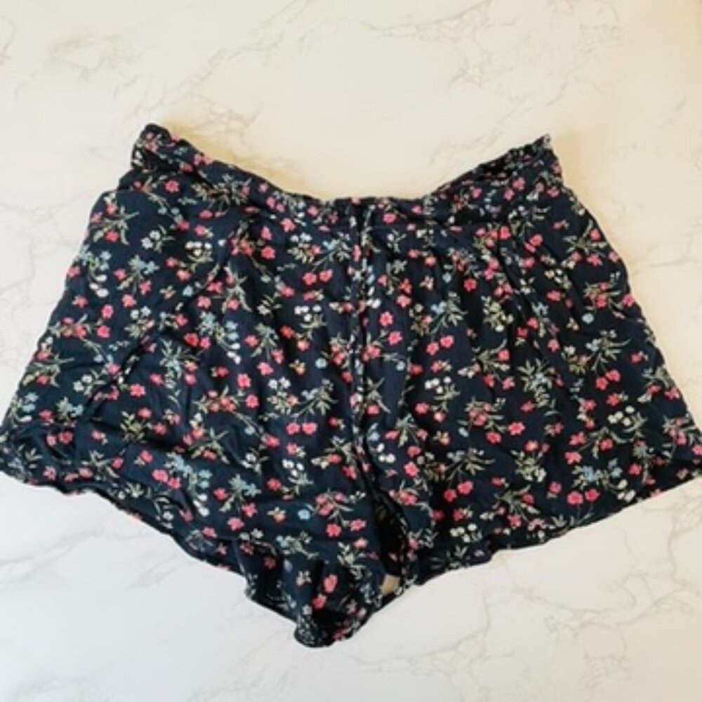 American Eagle Black Floral Butterfly Style Gauzy Cotton Flowy Drawstring Shorts - Picture 1 of 10